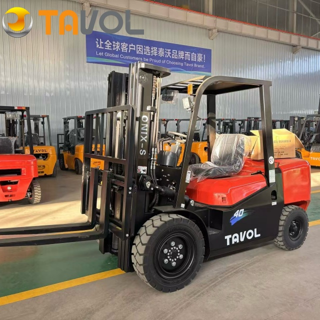 Tavol Warehouse Price 4T Diesel Fork Lift Truck