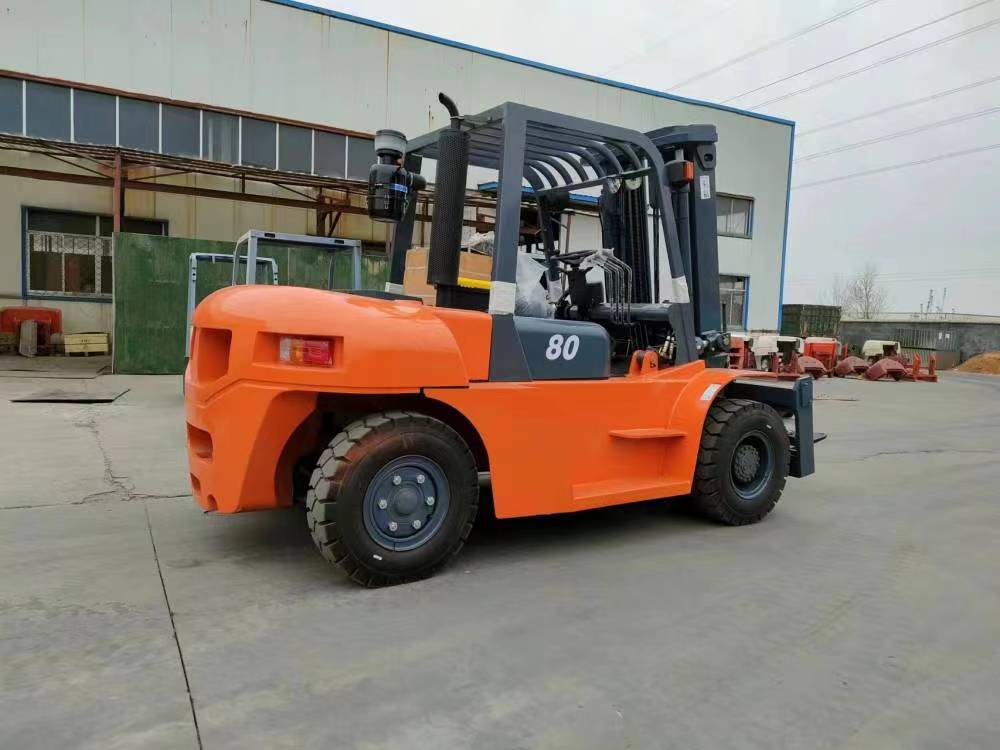 8 Ton Dieles Forklift Truck 