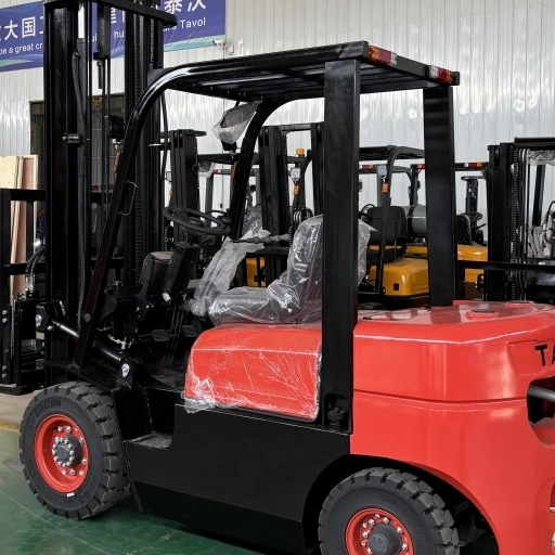 2.5Ton Industrial-Grade Diesel Forklift with Low Emissions 