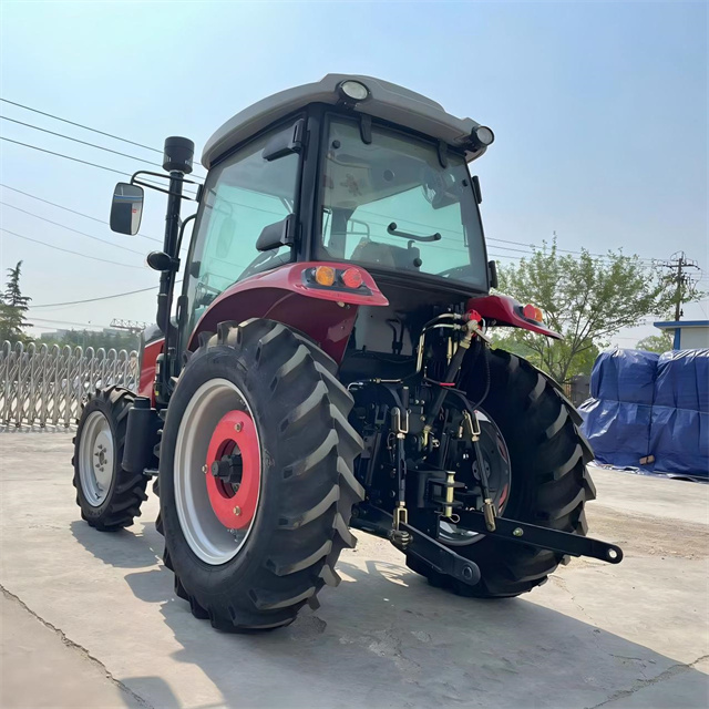 90HP Tractor Matched Agricultural Farm Tractor with Cabin for Sale