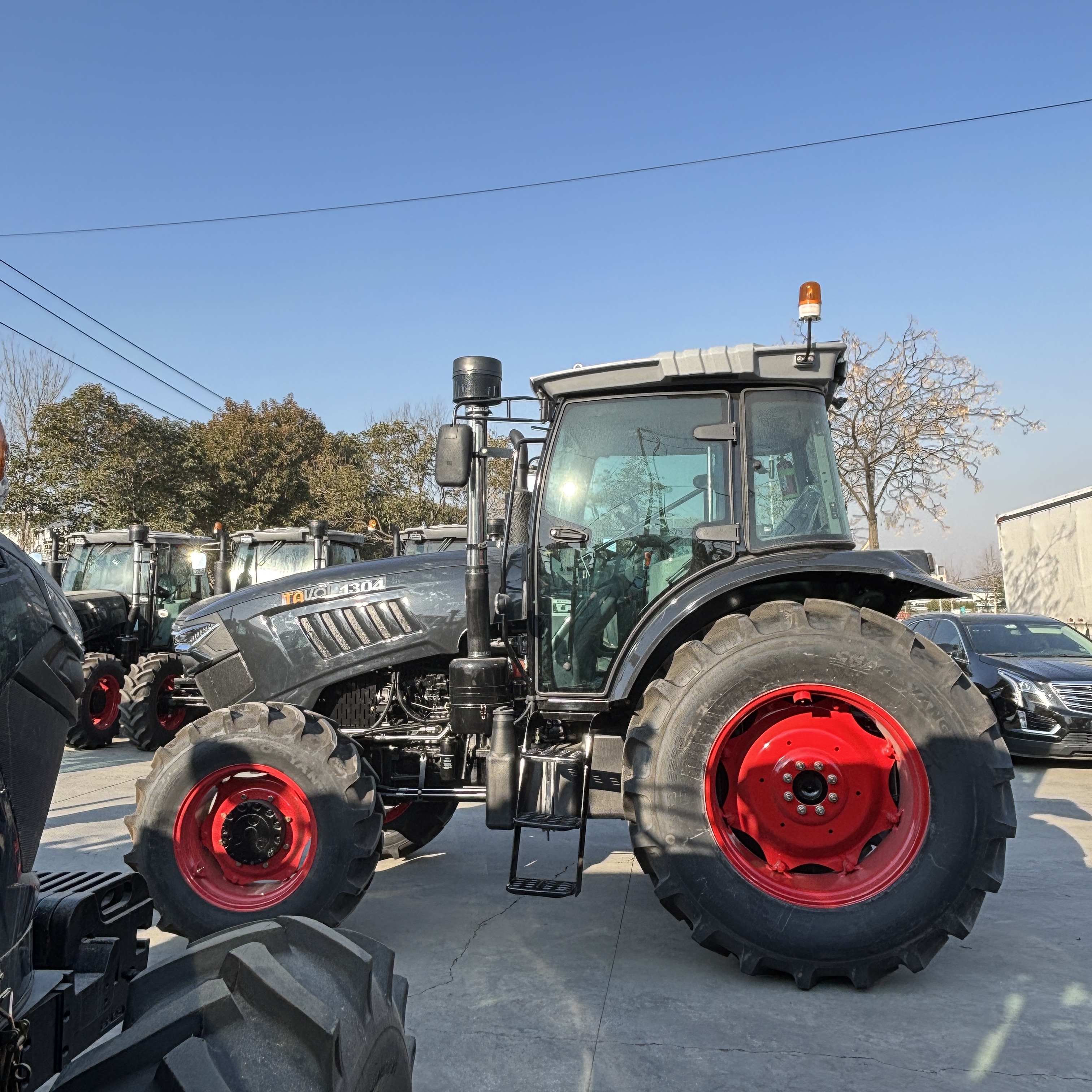 Agricultural Machinery Large 130hp Farm Wheel Tractor