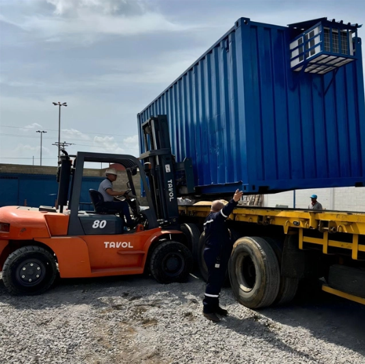 Moving goods with a forklift