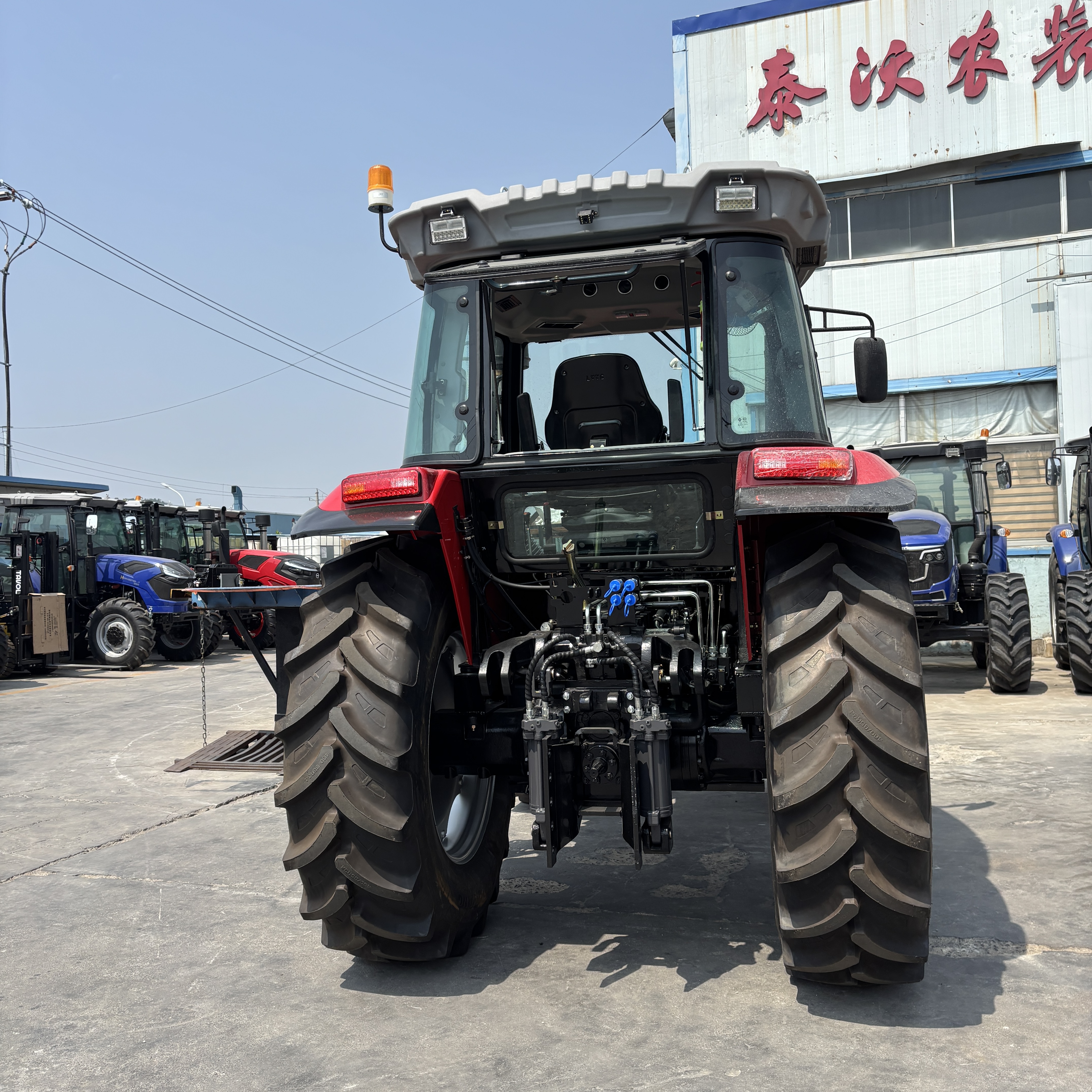 Large Full Container 150hp Agricultural Wheel Tractor 
