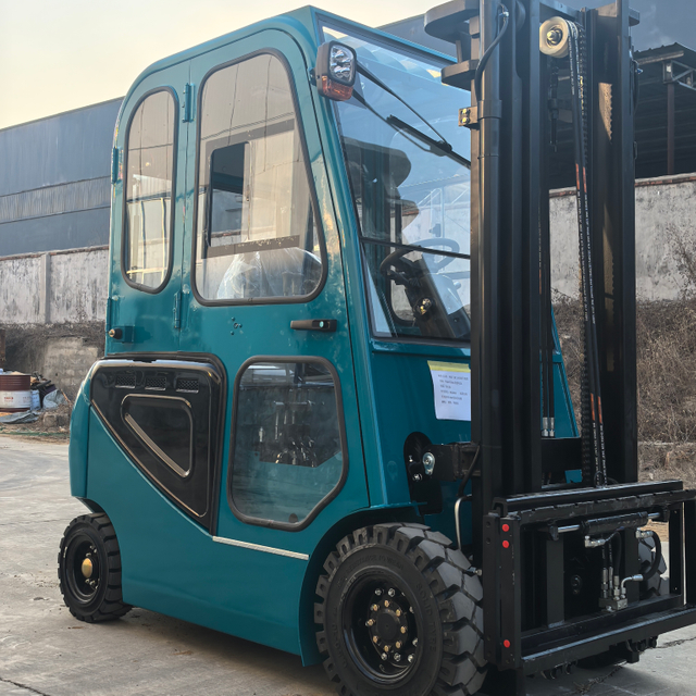 Tavol Warehouse Price 2Ton Electric Forklift Truck with Cabin