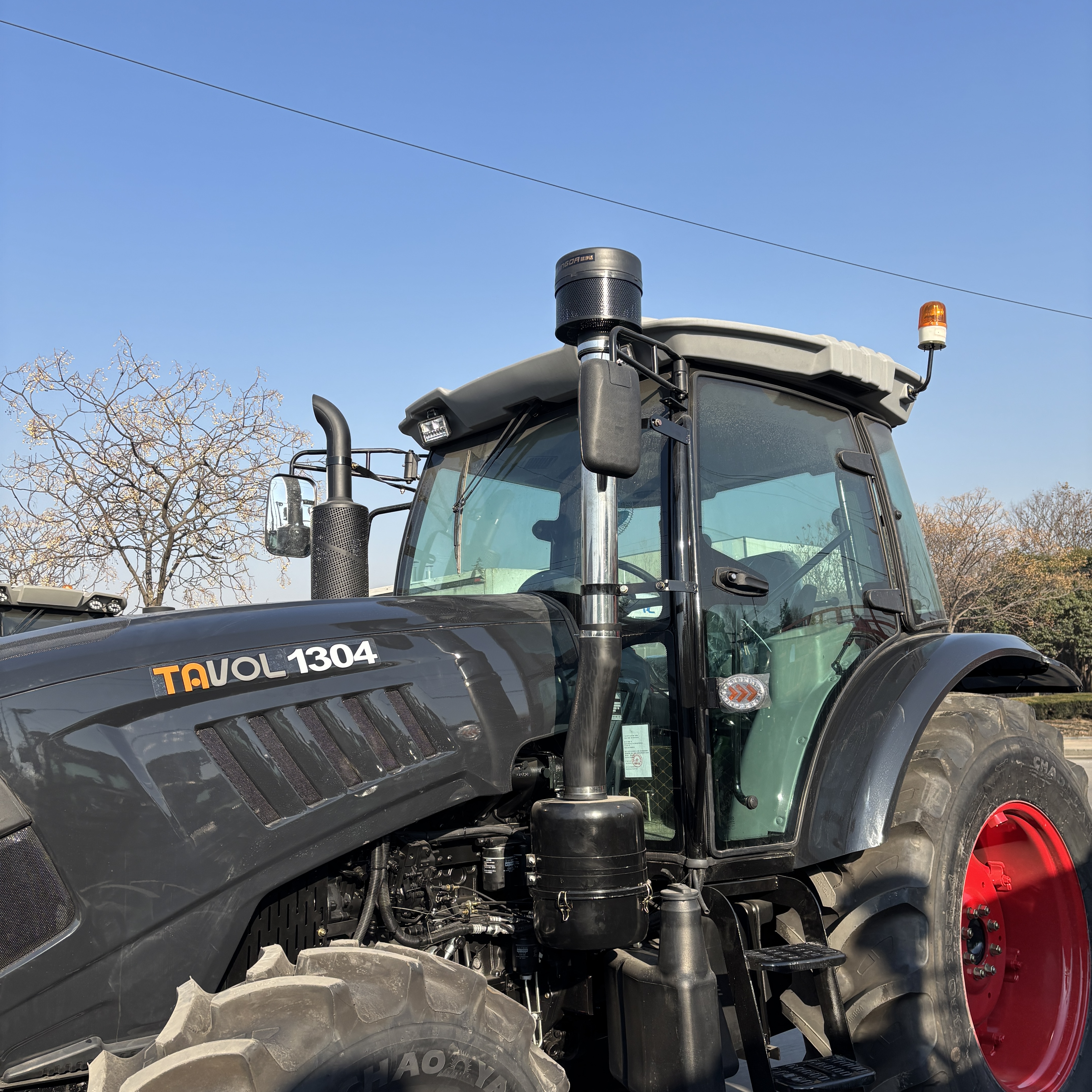 Agricultural Machinery Large 130hp Farm Wheel Tractor