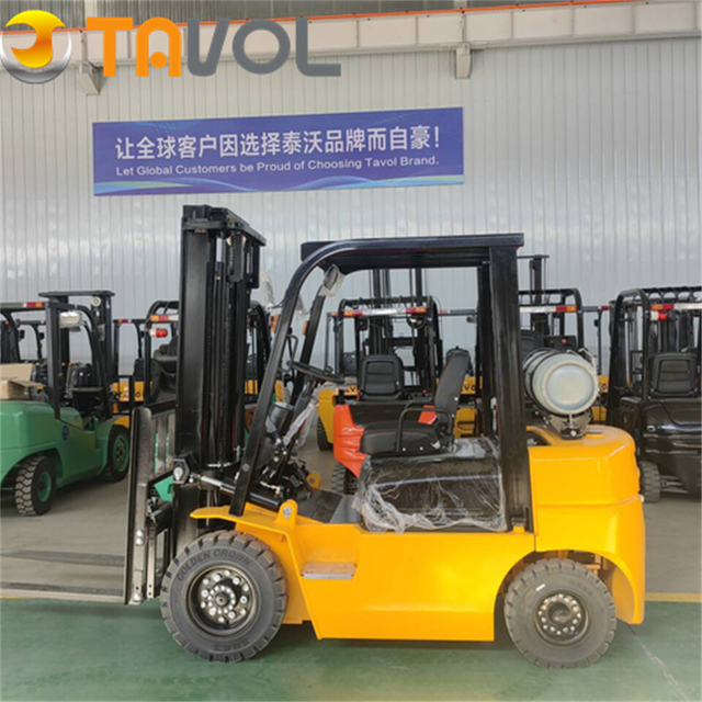 Tavol 2Ton LPG Forklift Truck with 3M Lift Height 