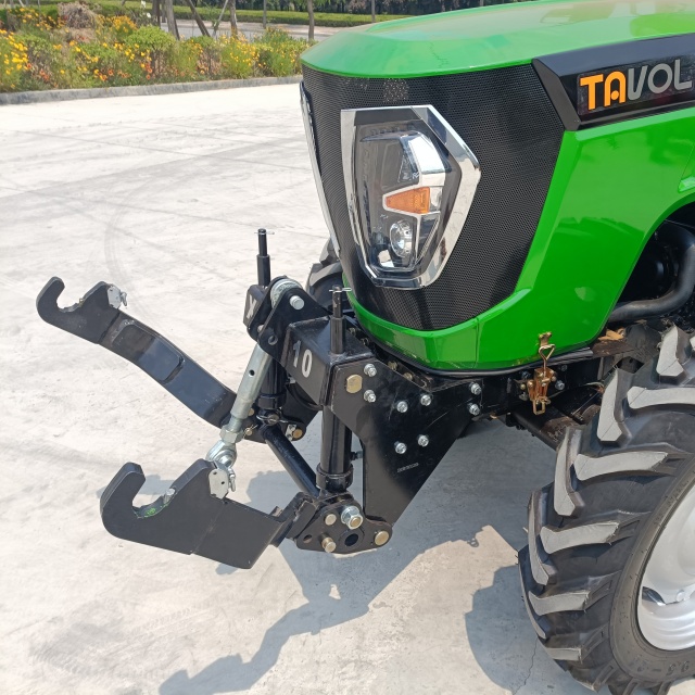 Tavol Hot Sale 90hp Agricultural Wheel Tractor with Front Three-point Suspension