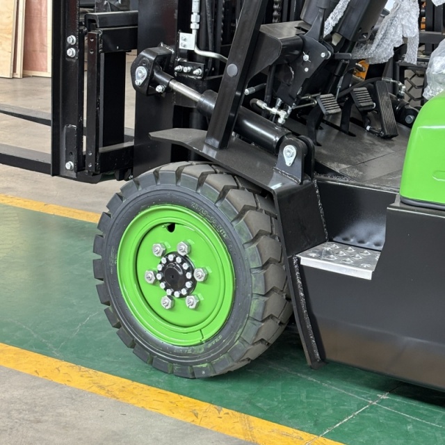 Warehouse Forklift Price Tavol Green Color 3T Diesel Forklift 