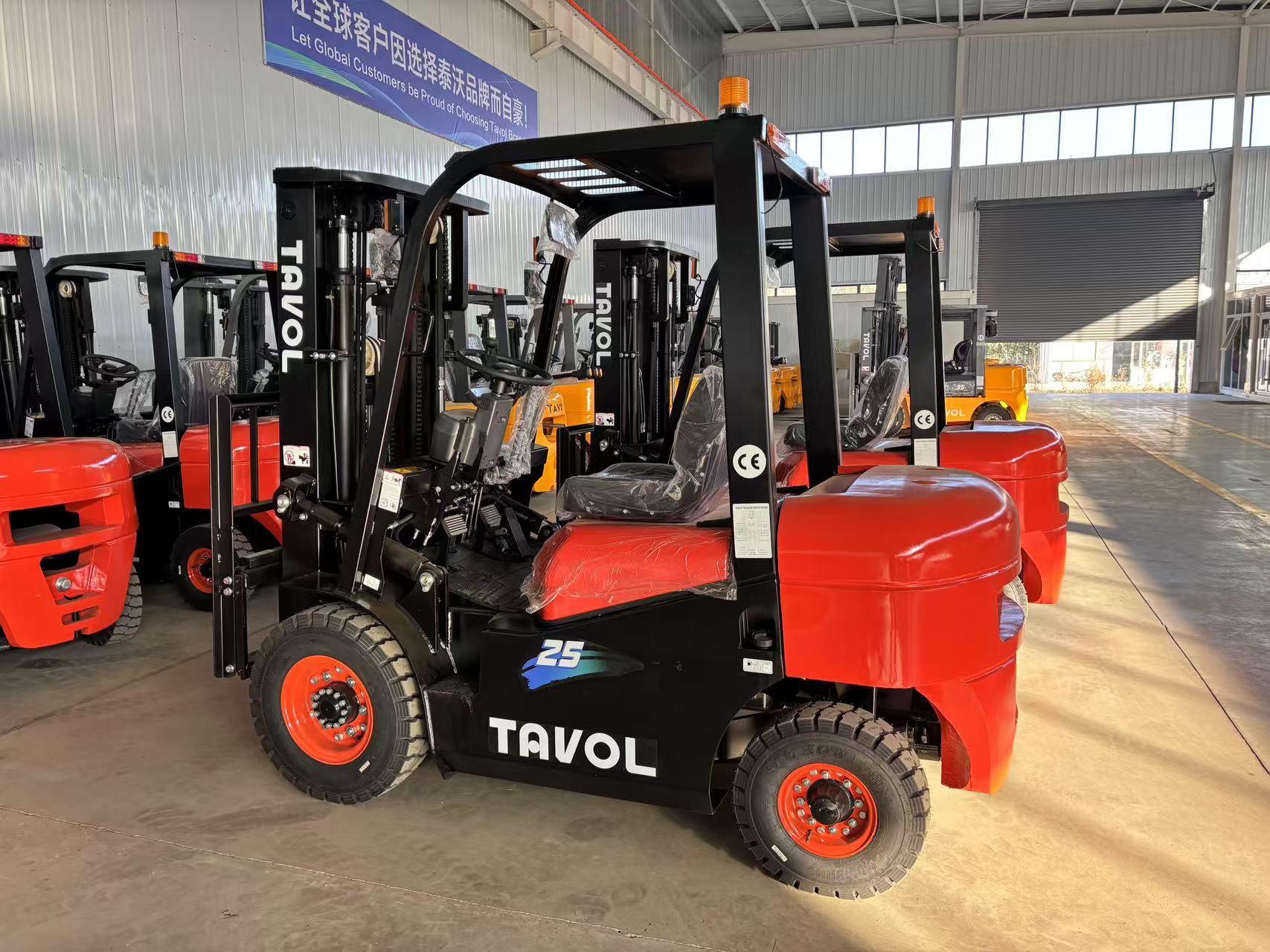 2.5Ton Heavy Load Diesel Forklift for Warehouse Operations
