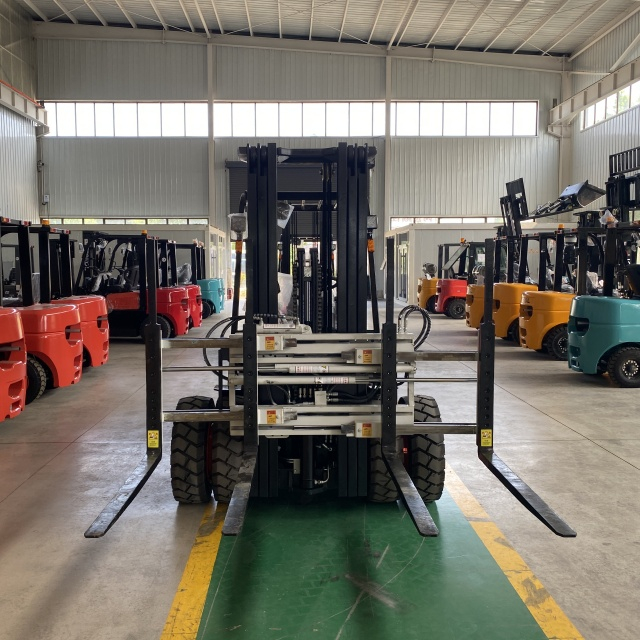 Tavol 3.6T Diesel Forklift Truck with Double Front Wheels