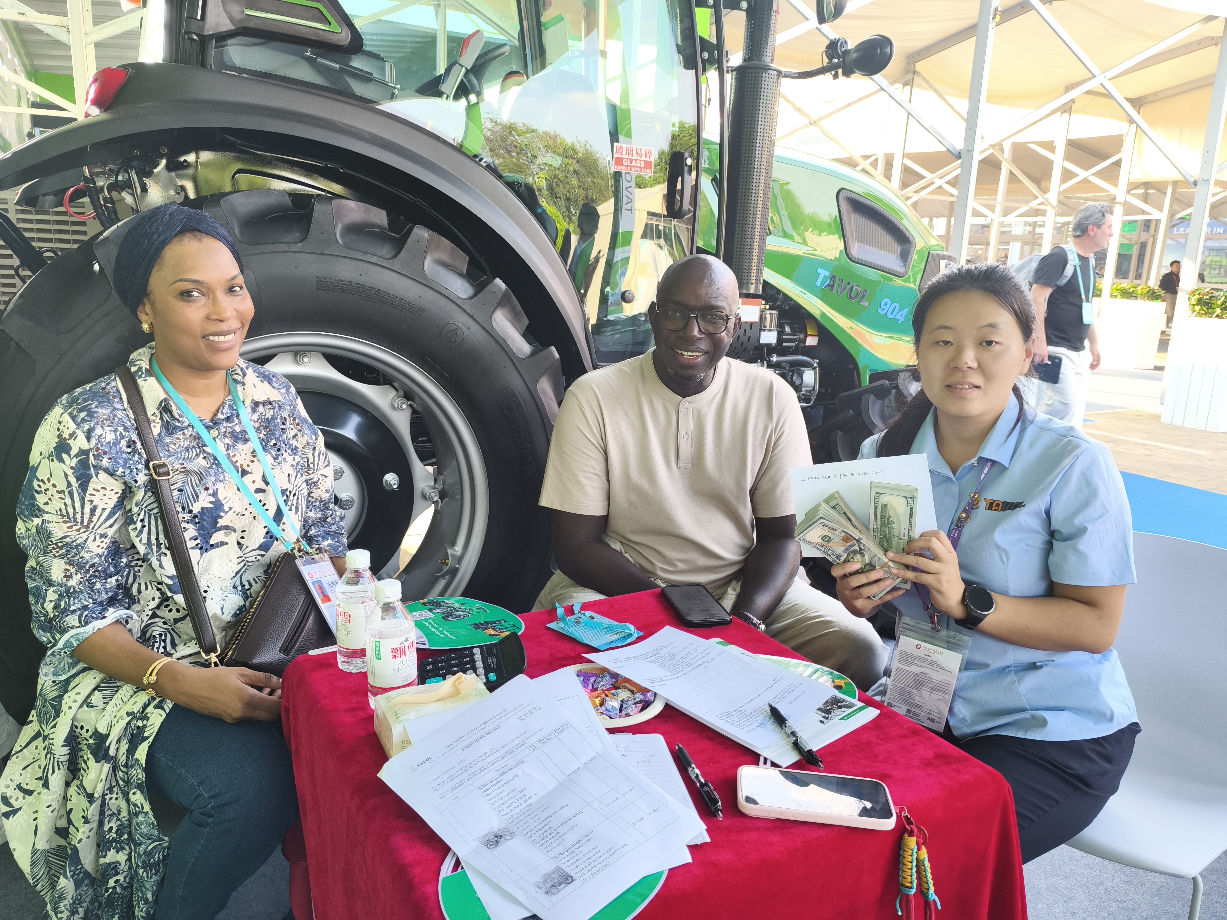TAVOL Tractor 1.jpg